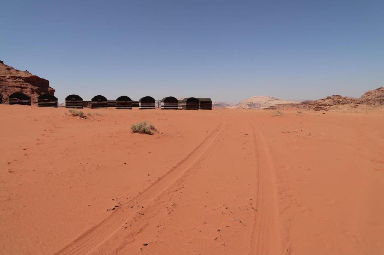 Desert Shine Camp وادي رم المظهر الخارجي الصورة
