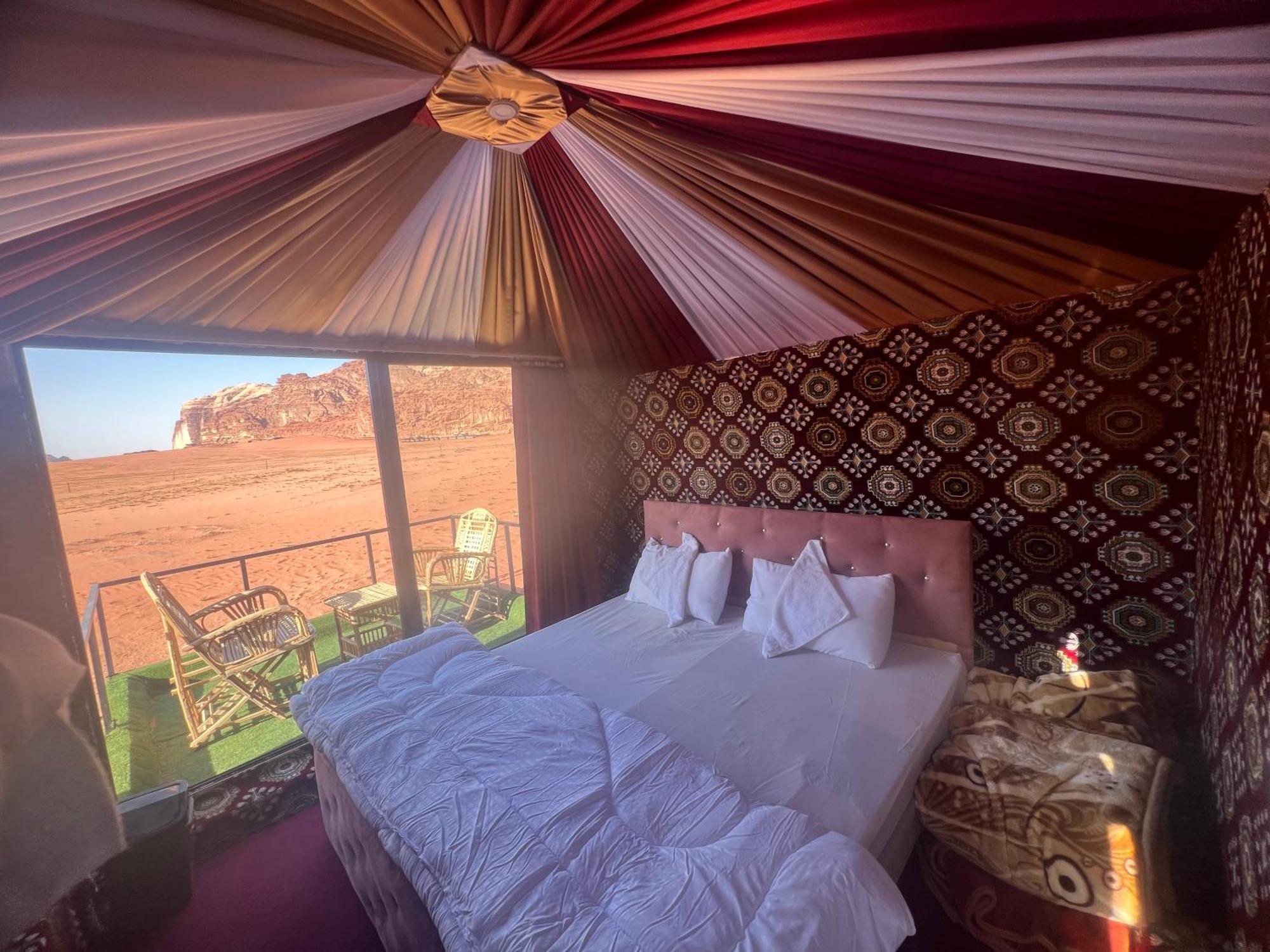 Desert Shine Camp وادي رم المظهر الخارجي الصورة